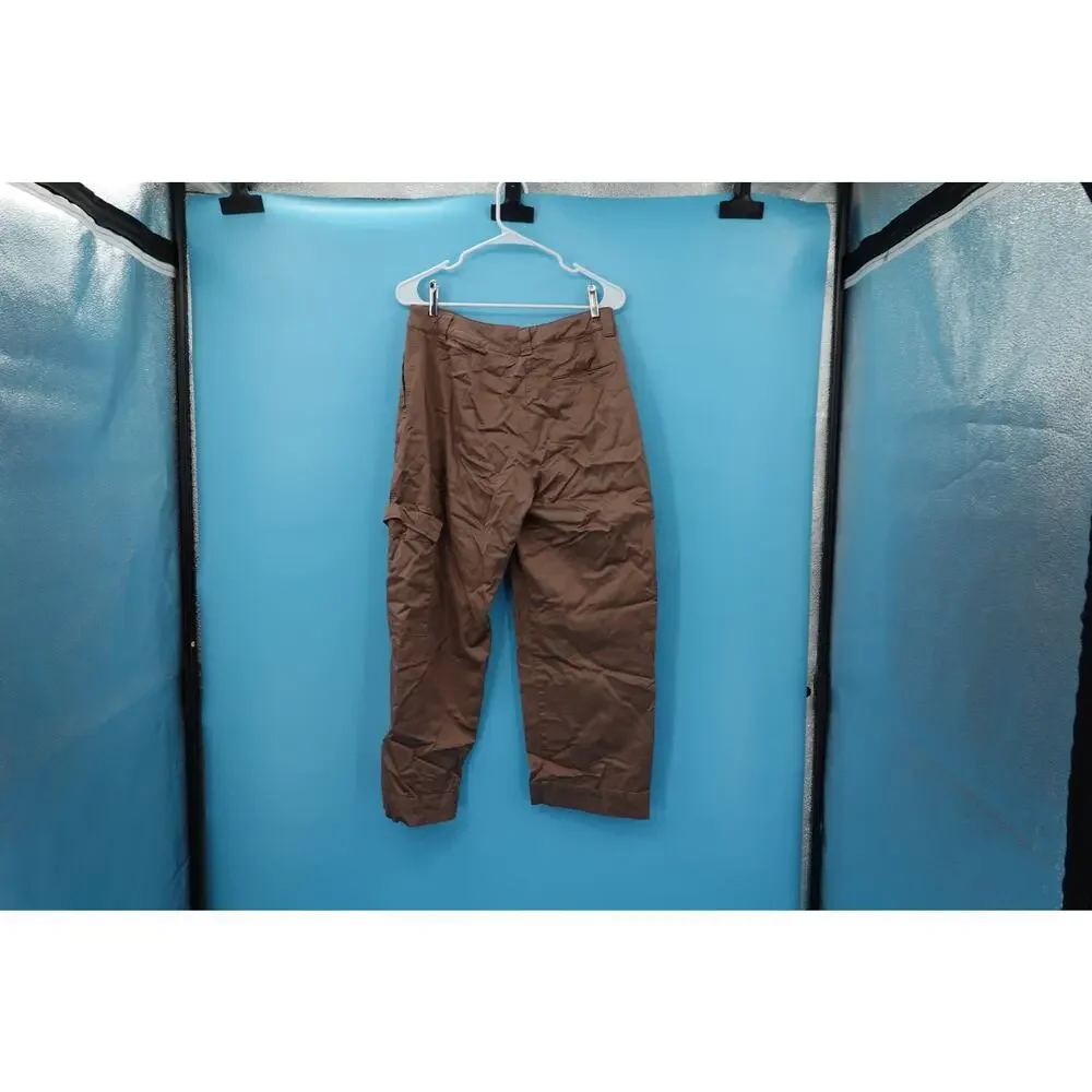Old Navy Cargo Extra High Rise Size 10 - Picture 6 of 8